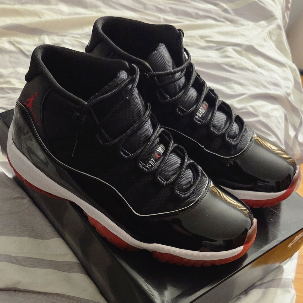 Jordan 11 Bred 2019 Mens Size 10.5 $125.00 Like New Incredible Condition - Picture 7 of 7
